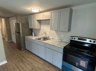 150 S Main St #5, Newport, NH 03773