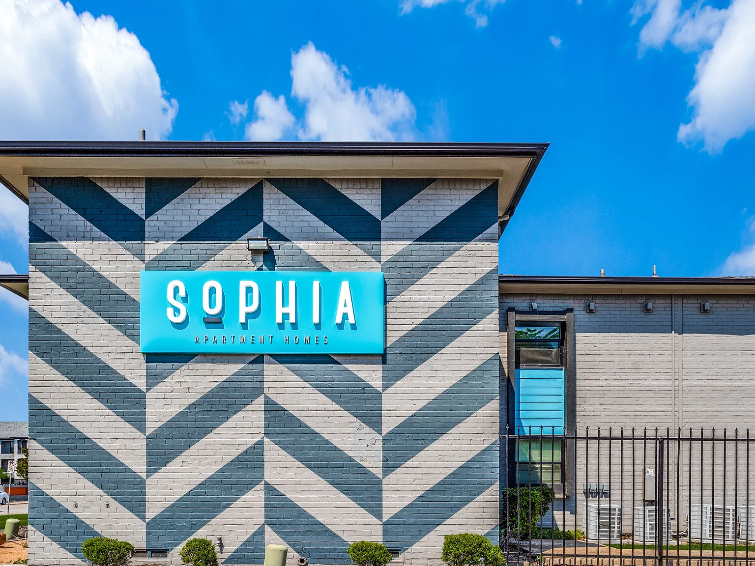 The Sophia — Photo 2