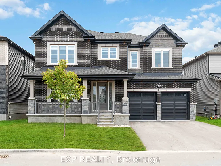 700 Coast Cir — Photo 1