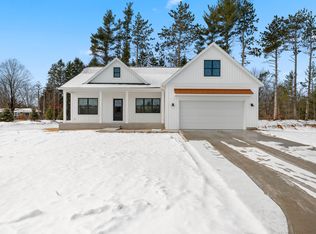 6255 S Bear Den Trl, Muskegon, MI 49444