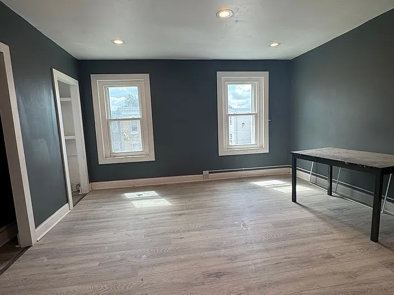 4133 Pennsgrove St — Photo 16