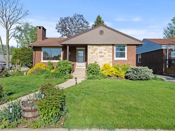 1501 Norfolk Ave, Westchester, IL 60154