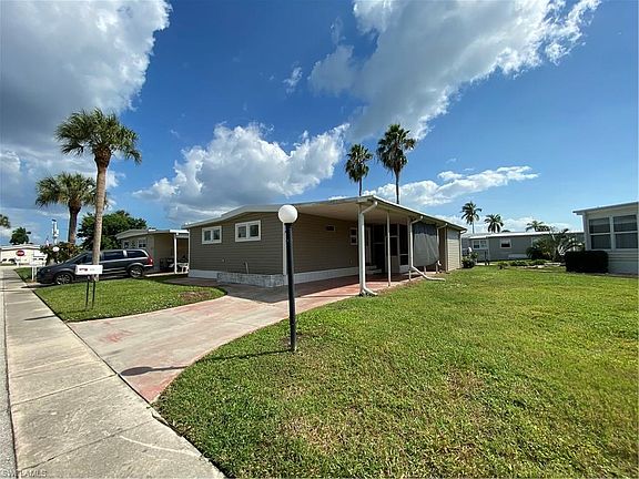 3rd image of 11301 Dogwood Ln
