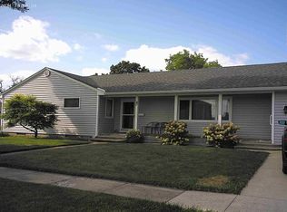 320 W 8th St, Garner, IA 50438