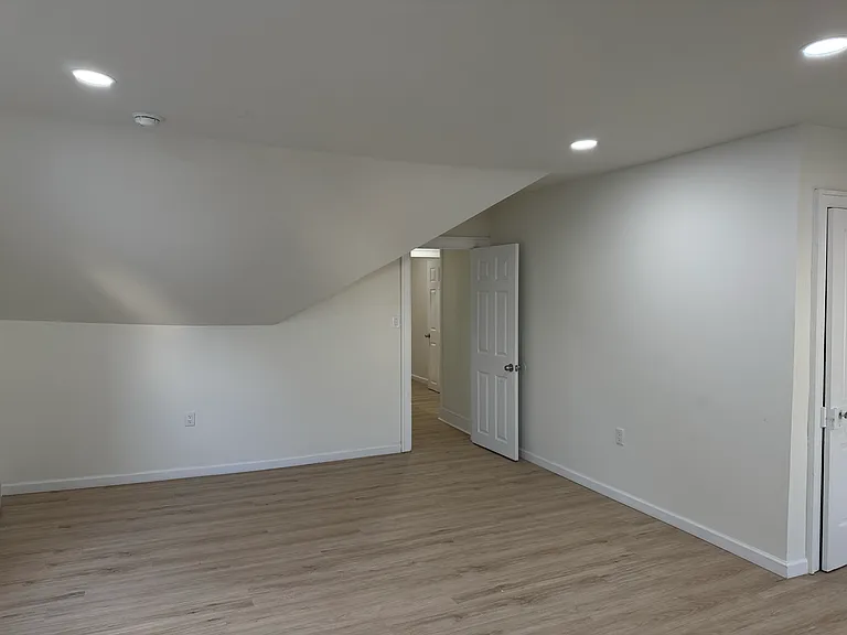 594 N Church St #2 — Photo 7