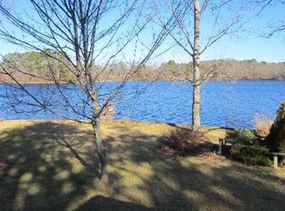 350 S River Rd, Calverton, NY 11933