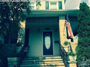 283 Main St, East Rutherford, NJ 07073