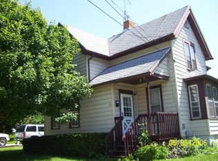 113 Mary St, Beaver Dam, WI 53916