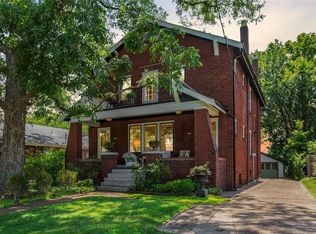 7228 Zephyr Pl, Saint Louis, MO 63143