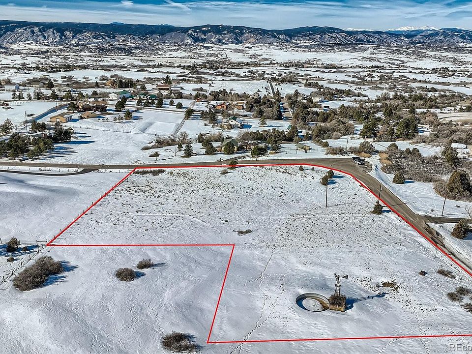 1st image of 00 Maxine Ln and Martin Ln