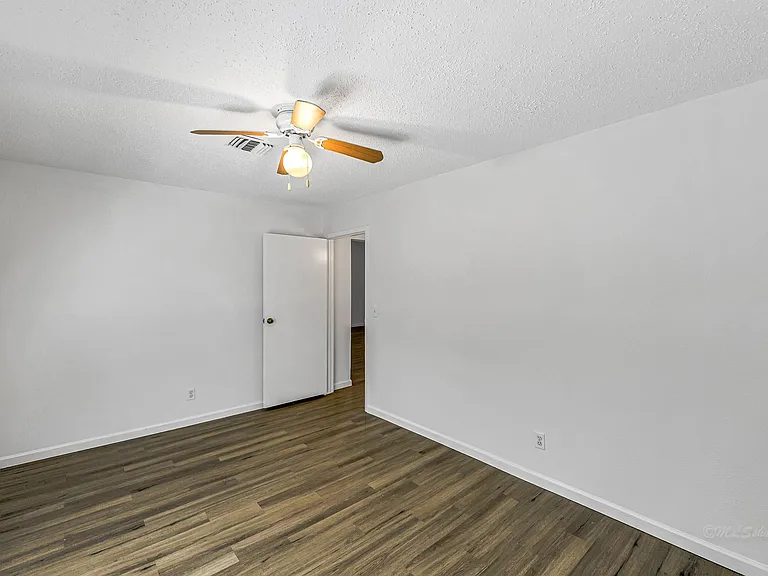 32B E Rivercrest Dr — Photo 17
