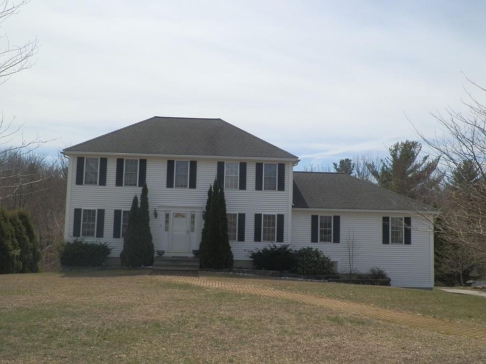 1st image of 4 Tanya Dr