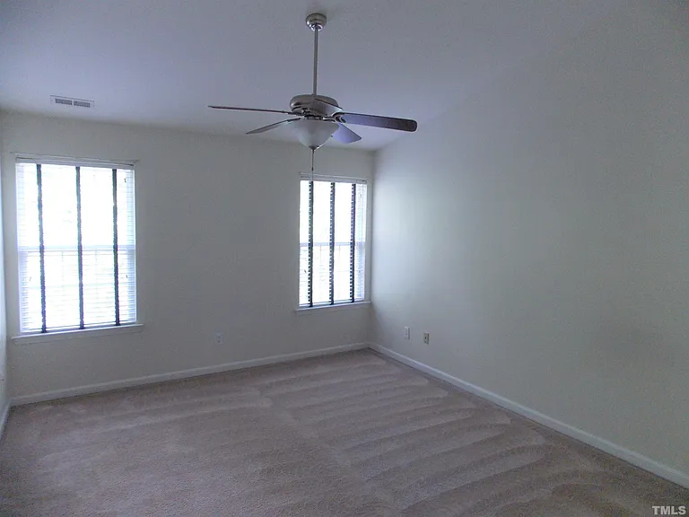 2840 Barrymore St #105 — Photo 19