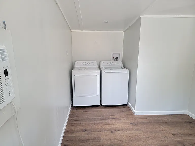 16786 Yucca Ave #B — Photo 5