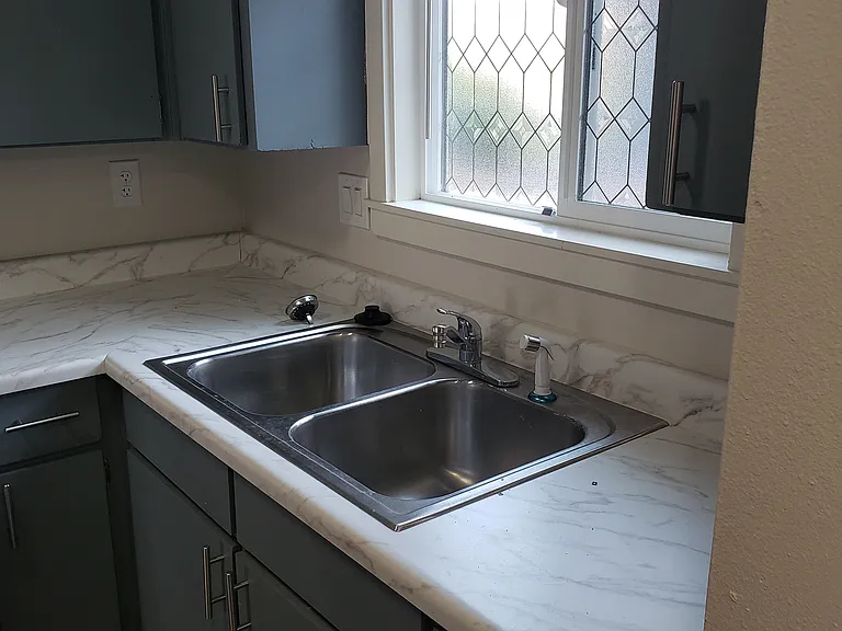 Greystone Apartments — Photo 24