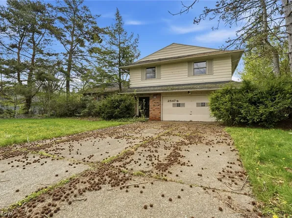 25478 Maidstone Ln, Beachwood, OH 44122