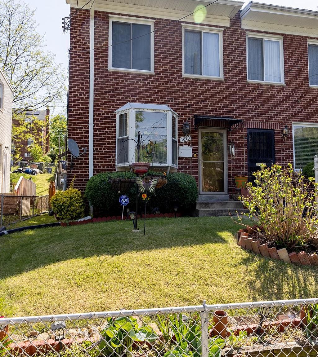 1670 Fort Dupont St SE, Washington, DC 20020 Zillow
