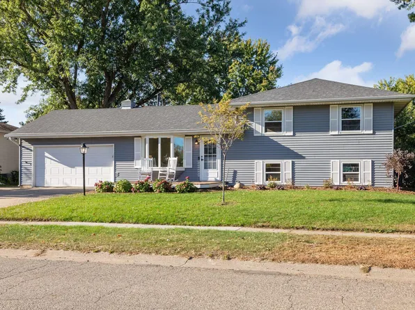 856 Cortland Dr, Apple Valley, MN 55124