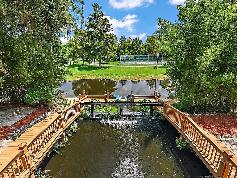 507 Lakeshore Dr — Photo 41