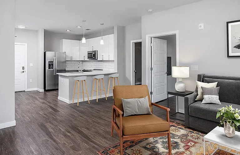 Holly Springs Place Apartments — Photo 8