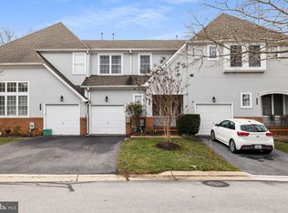 8817 Howard Forest Ln #8817, Baltimore, MD 21208