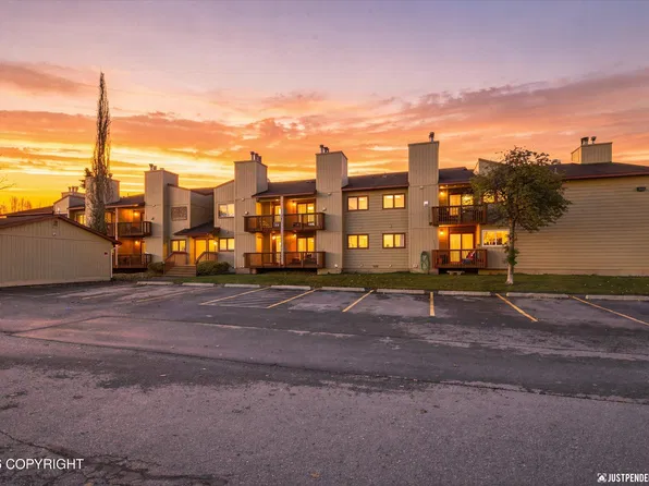10260 Jamestown Dr #A-16, Anchorage, AK 99507