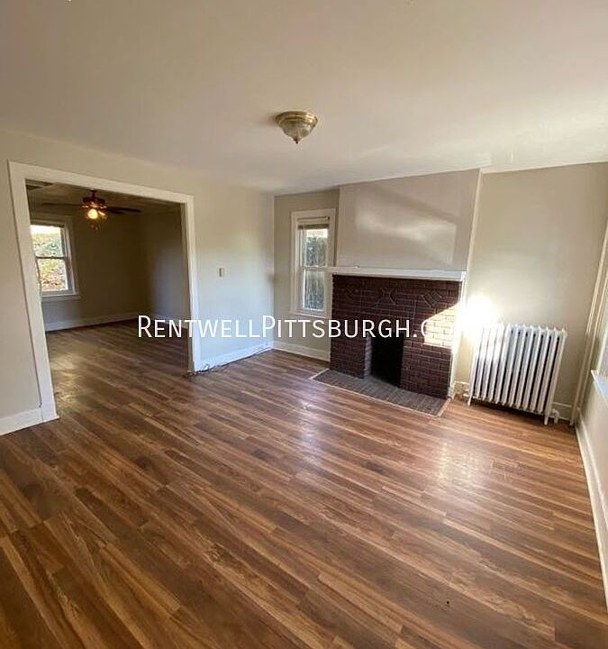 1st image of 111 N 5th St