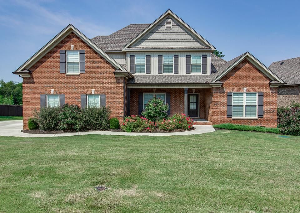 1st image of 595 Jim Cedar Dr