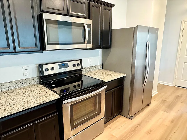 10141 Pappas Dr — Photo 11