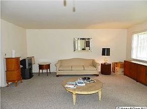 3rd image of 2030 Lamplighter Dr