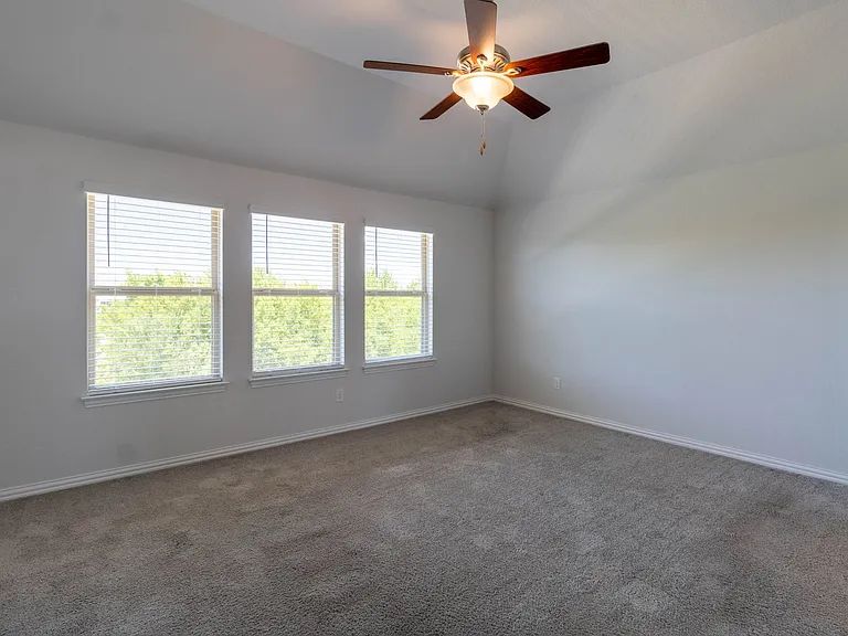 19337 Pilton Dr — Photo 30