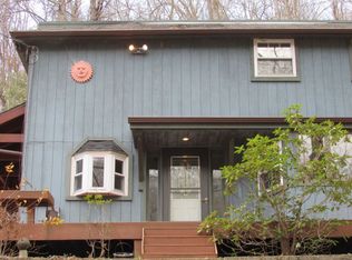 15717 Willow Creek Rd, Athens, OH 45701