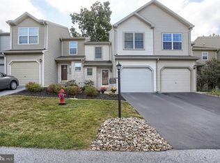 222 Forest Oak Ln, Harrisburg, PA 17110