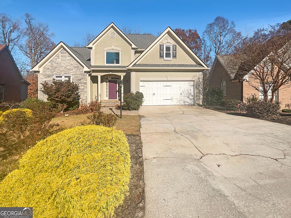 1st image of 2669 Glenrose Hl