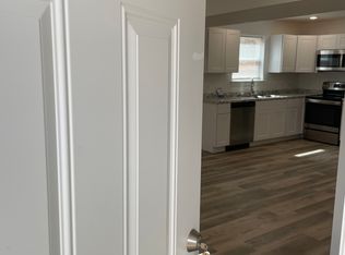 422 Doxey St #1, Strafford, MO 65757