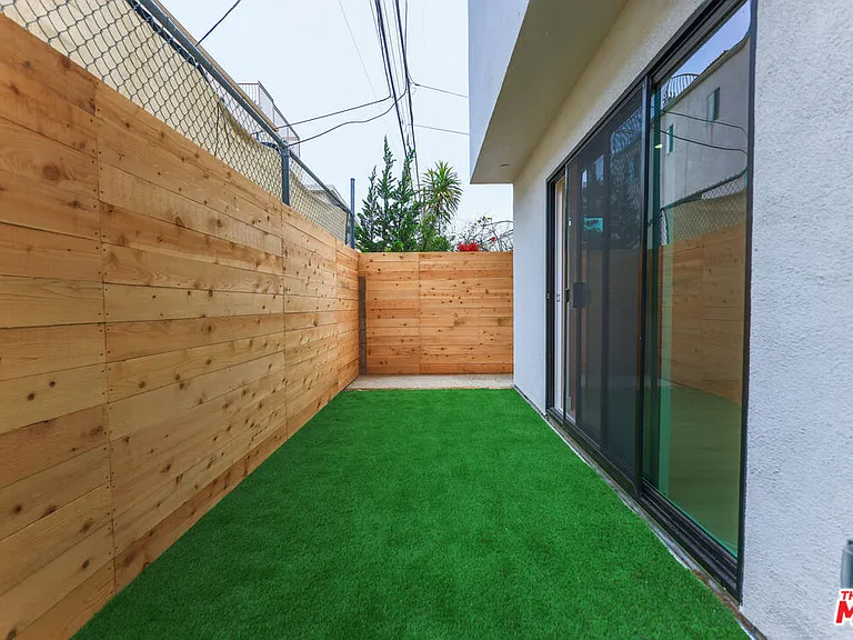 1525 S Carmelina Ave #1527-1/2 — Photo 7