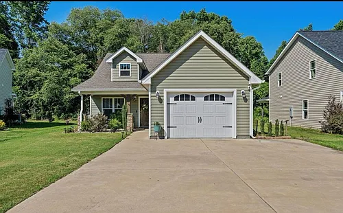 116 Cove Pl Photo 1