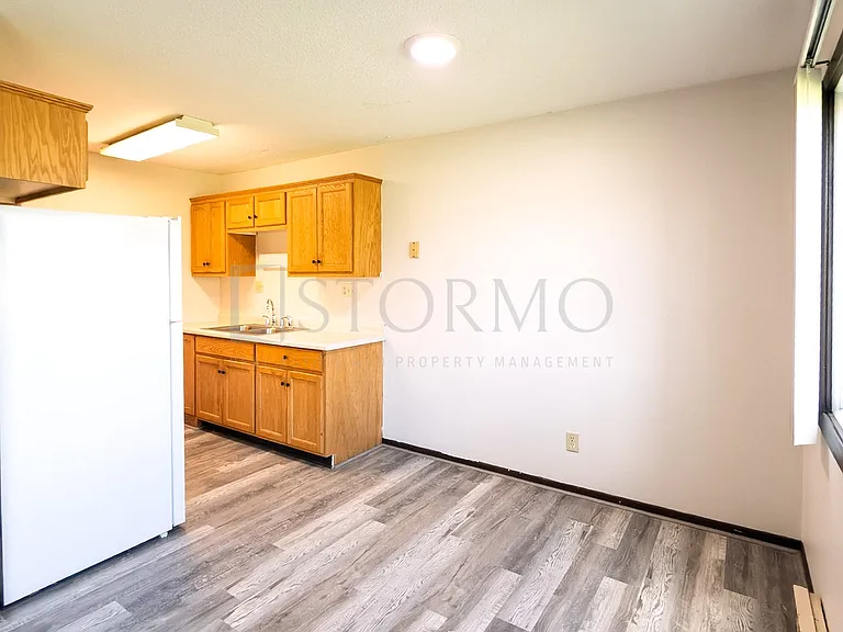 365 Baldwin Ave NW — Photo 4