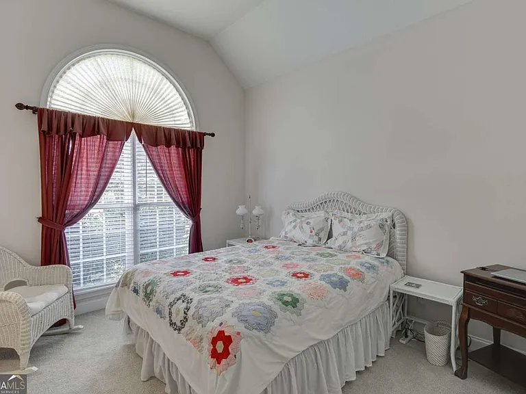 6440 Deep Woods Ct — Photo 28