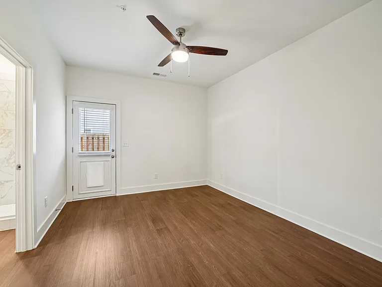 Turnberry Park Apartments and Homes — Photo 133