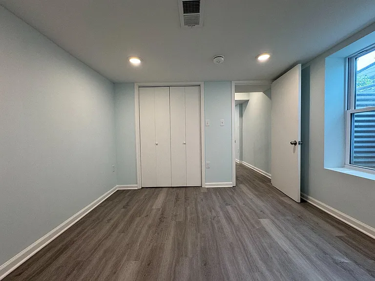 9405 Rhode Island Ave — Photo 24