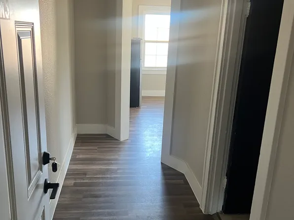 2116 15th St #1B, Lubbock, TX 79401