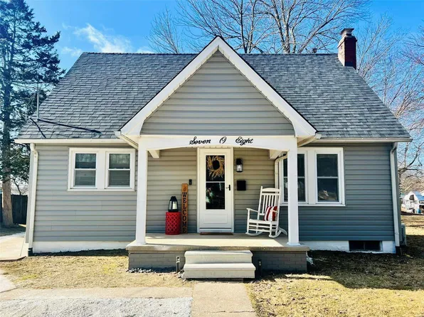 708 S Prairie St, Jerseyville, IL 62052