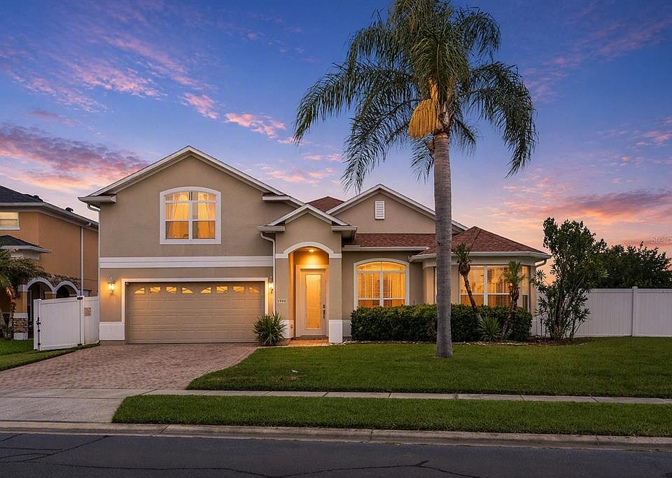 1st image of 1900 ACACIA DRIVE