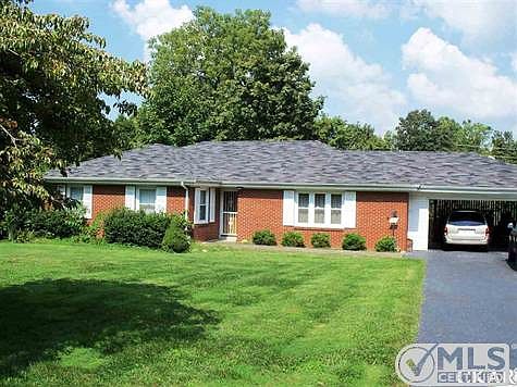 2nd image of 511 Dogwood Dr