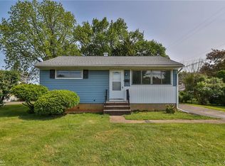2120 Catasauqua Rd, Bethlehem, PA 18018