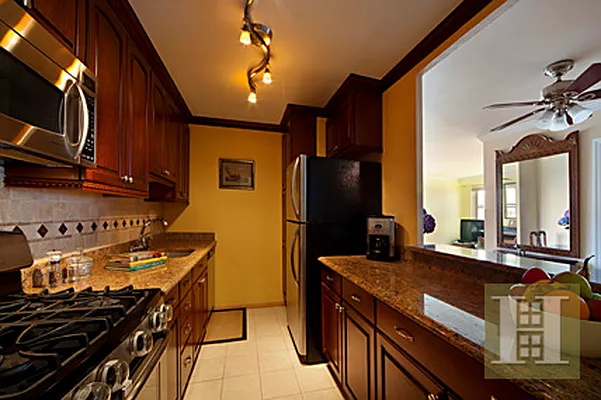 Sold by Halstead Real Estate | media 22
