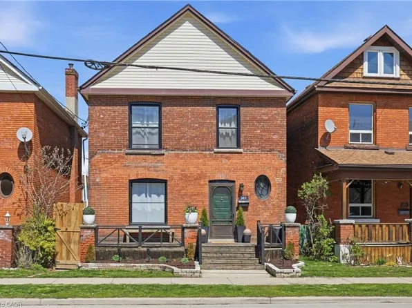 361 Cumberland Ave, Hamilton, ON L8M 2A5
