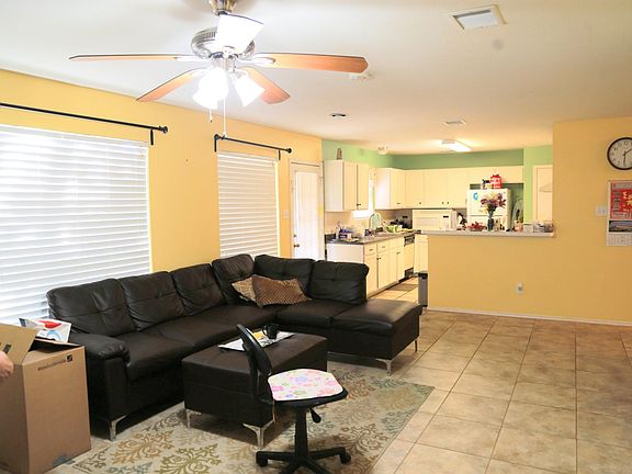 3rd image of 12106 Meadow Place Dr