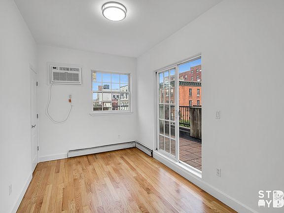 5th image of 330 Clifton Pl #2